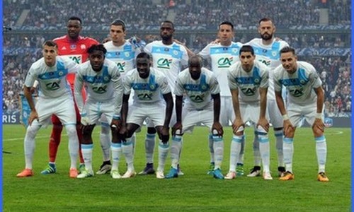 ensemble de foot Olympique de Marseille ÉQUIPE
